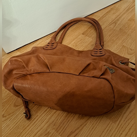 Roxy Shoulder Bag - Picture 4 of 5